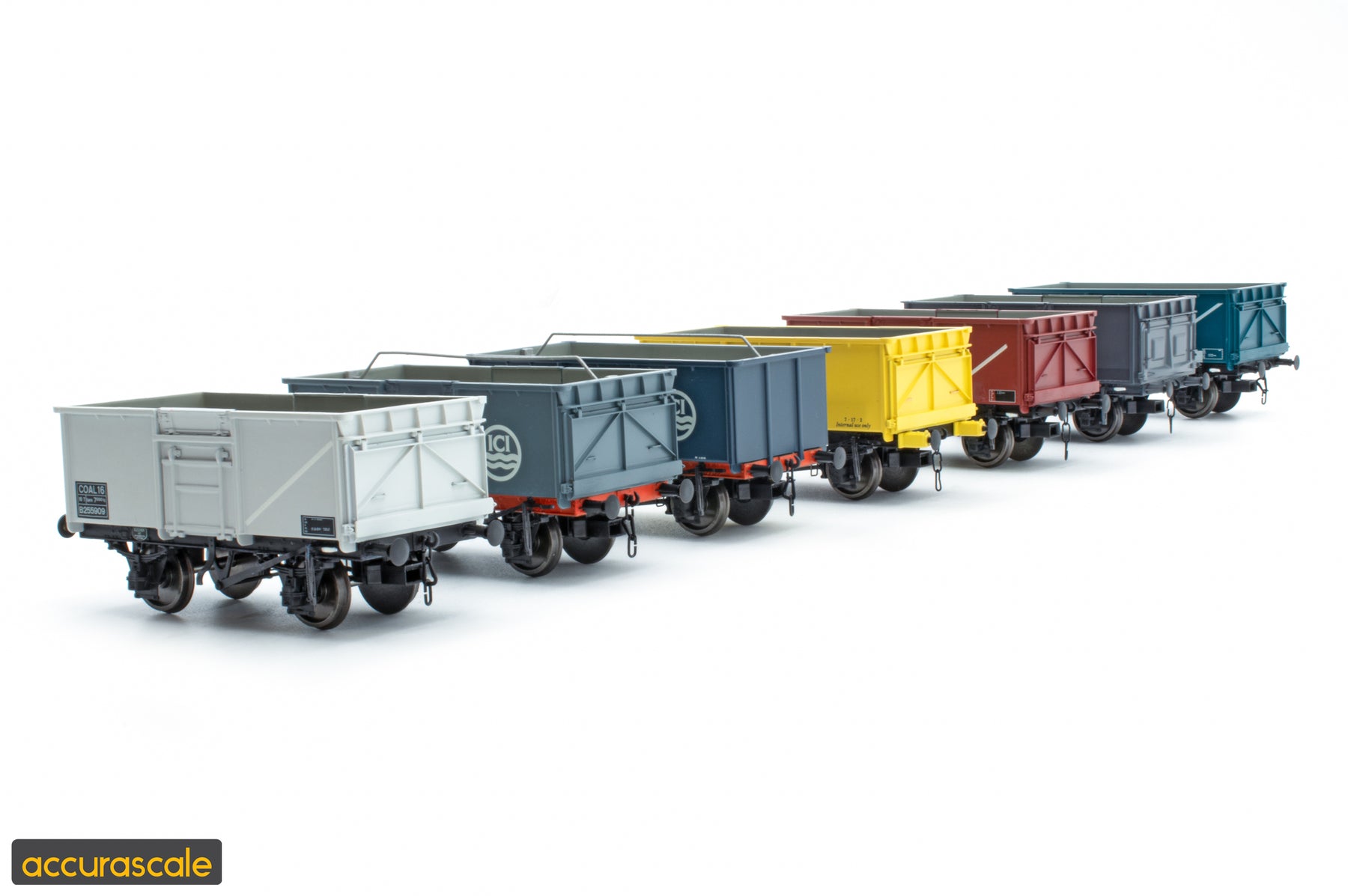 Decorated 16 Tonner Samples Revealed