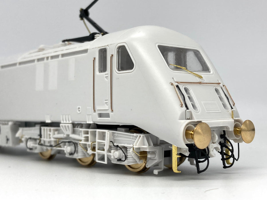 BR Class 89 - 89001 - GNER (Gold Lettering)